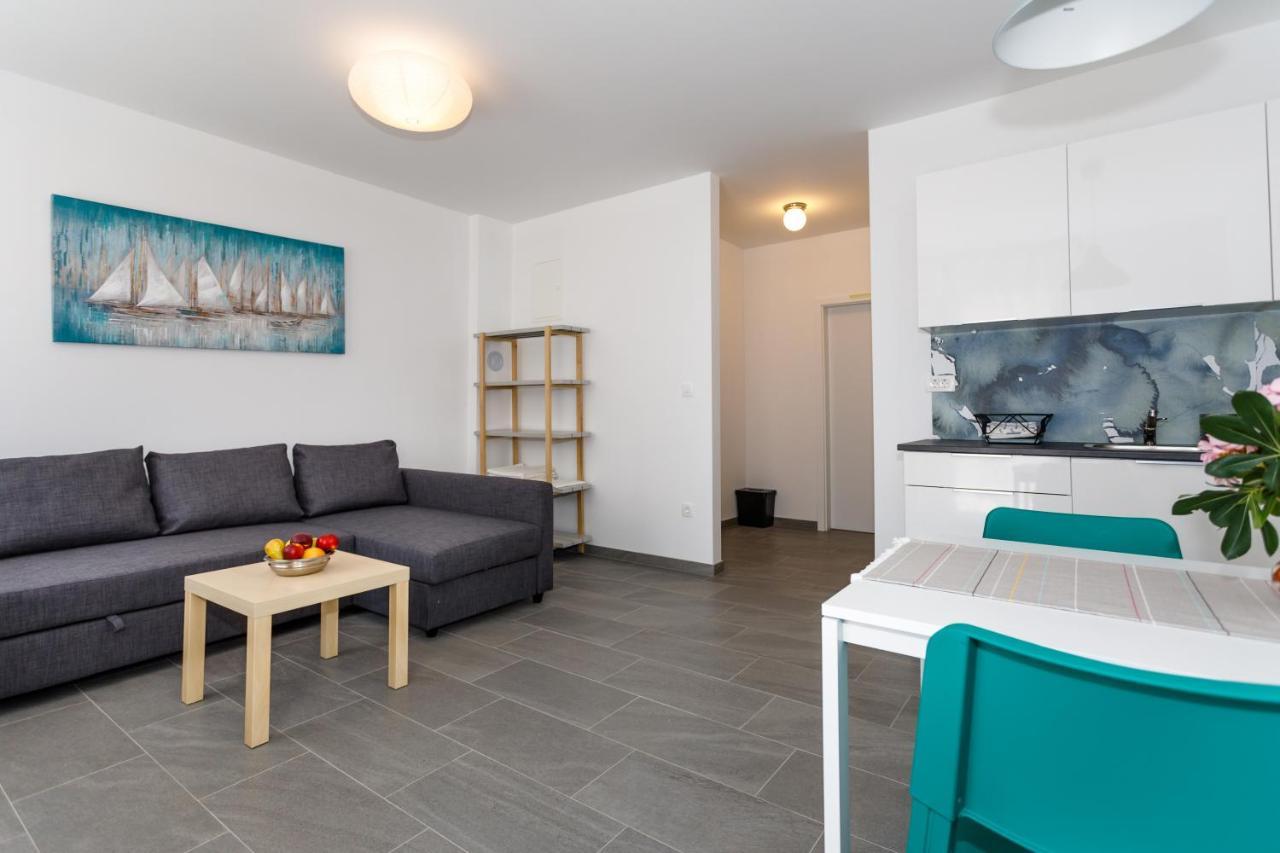 Golden Island Apartments Krk Town Buitenkant foto