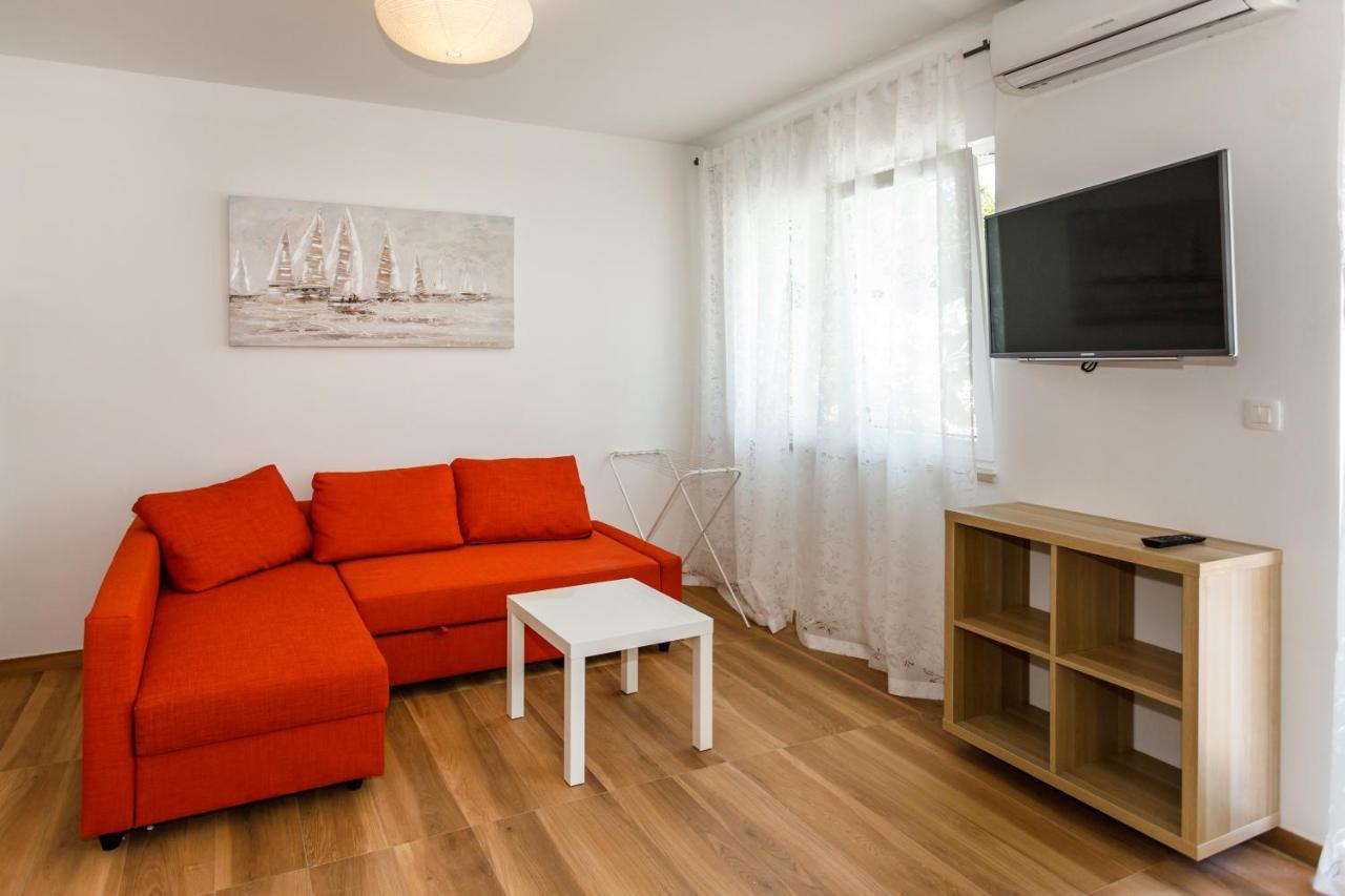 Golden Island Apartments Krk Town Buitenkant foto