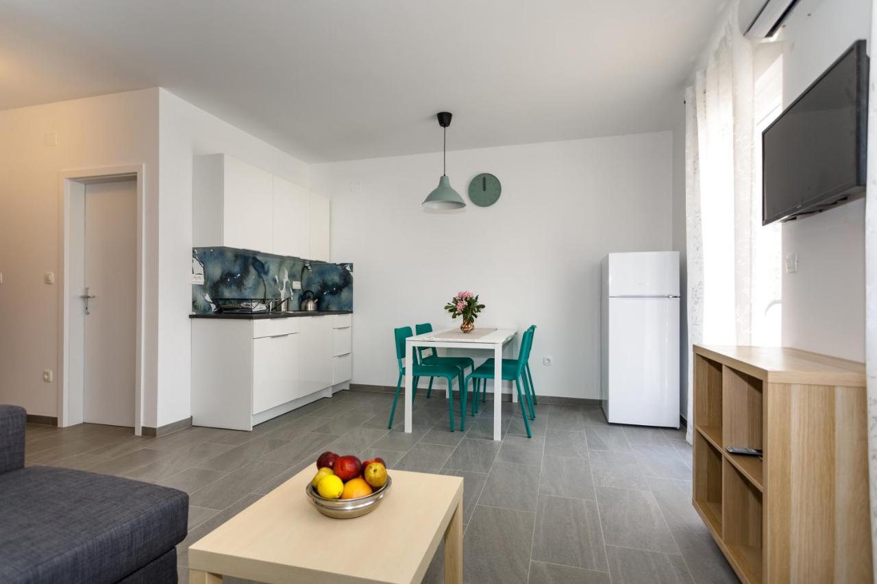 Golden Island Apartments Krk Town Buitenkant foto
