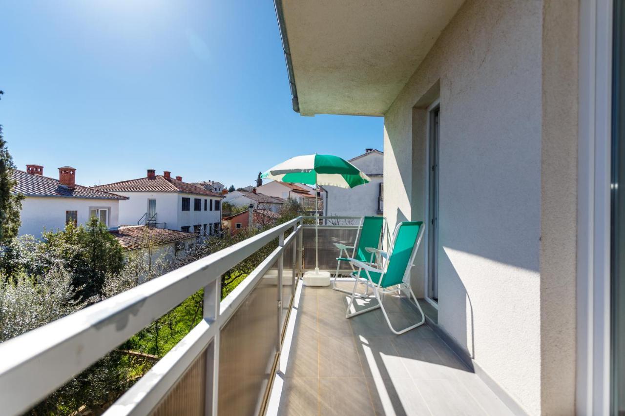 Golden Island Apartments Krk Town Buitenkant foto